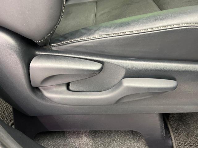 ノア Ｓｉ　ダブルバイビー　両側電動スライド　後席モニター　衝突軽減　９インチＳＤナビ　バックカメラ　禁煙車　クルコン　ドラレコ　ＥＴＣ　オートマチックハイビーム　ＬＥＤヘッド　レーンアシスト　スマートキー（39枚目）