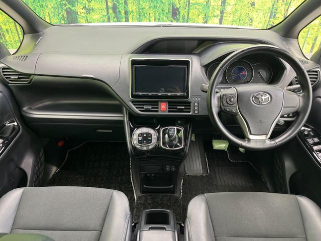 ノア ハイブリッドＳｉ　ダブルバイビー　両側電動スライドドア　純正９インチナビ　バックカメラ　衝突警報装置　禁煙車　ハーフレザーシート　パワーバックドア　シートヒーター　レーンキープ　ＬＥＤヘッドライト　スマートキー　ＥＴＣ（2枚目）