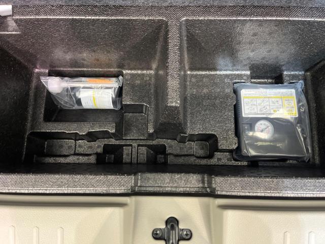 ルークス Ｓ　純正９インチナビ　衝突被害軽減システム　禁煙車　コーナーセンサー　オートハイビーム　車線逸脱警報　オートライト　Ｂｌｕｅｔｏｏｔｈ　ＣＤ　ＤＶＤ再生　フルセグ　プライバシーガラス　アイドリングストップ（25枚目）