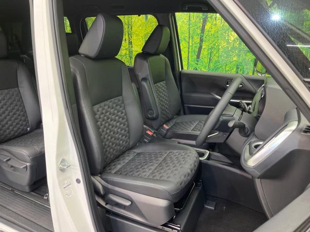 ヴォクシー ハイブリッドＳ－Ｚ　１４インチ後席モニター　両側電動スライドドア　衝突軽減装置　純正１０．５インチナビ　レーダークルーズコントロール　バックカメラ　ＥＴＣ２．０　フルセグ　シートヒーター　ハーフレザーシート　ＬＥＤヘッド（8枚目）