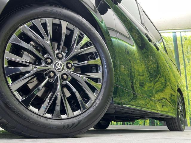 ヴェルファイアハイブリッド Ｚ　プレミア　ガラスルーフ　後席モニター　両側電動スライド　衝突軽減　１４インチナビ　全周囲カメラ　禁煙車　１００Ｖ電源　デジタルインナーミラー　レーダークルーズ　ドラレコ　ＥＴＣ　オットマン　本革（14枚目）