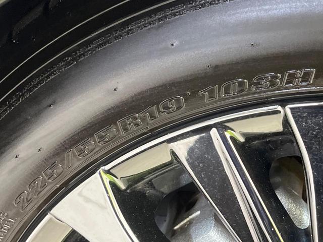 ヴェルファイアハイブリッド Ｚ　プレミア　ガラスルーフ　後席モニター　両側電動スライド　衝突軽減　１４インチナビ　全周囲カメラ　禁煙車　１００Ｖ電源　デジタルインナーミラー　レーダークルーズ　ドラレコ　ＥＴＣ　オットマン　本革（24枚目）