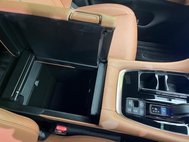 ヴェルファイアハイブリッド Ｚ　プレミア　ガラスルーフ　後席モニター　両側電動スライド　衝突軽減　１４インチナビ　全周囲カメラ　禁煙車　１００Ｖ電源　デジタルインナーミラー　レーダークルーズ　ドラレコ　ＥＴＣ　オットマン　本革（77枚目）