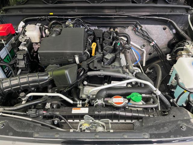 ジムニーノマド ＦＣ　登録済未使用車　４ＷＤ　衝突軽減装置　レーダークルーズコントロール　コーナーセンサー　スマートキー　シートヒーター　オートライト　オートエアコン　ステアリングスイッチ　革巻きステアリング（18枚目）