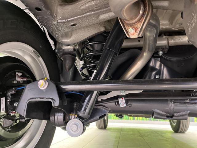 ジムニーノマド ＦＣ　登録済未使用車　４ＷＤ　衝突軽減装置　レーダークルーズコントロール　コーナーセンサー　スマートキー　シートヒーター　オートライト　オートエアコン　ステアリングスイッチ　革巻きステアリング（29枚目）