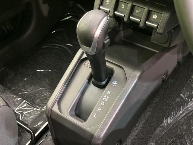 ジムニーノマド ＦＣ　登録済未使用車　４ＷＤ　衝突軽減装置　レーダークルーズコントロール　コーナーセンサー　スマートキー　シートヒーター　オートライト　オートエアコン　ステアリングスイッチ　革巻きステアリング（40枚目）