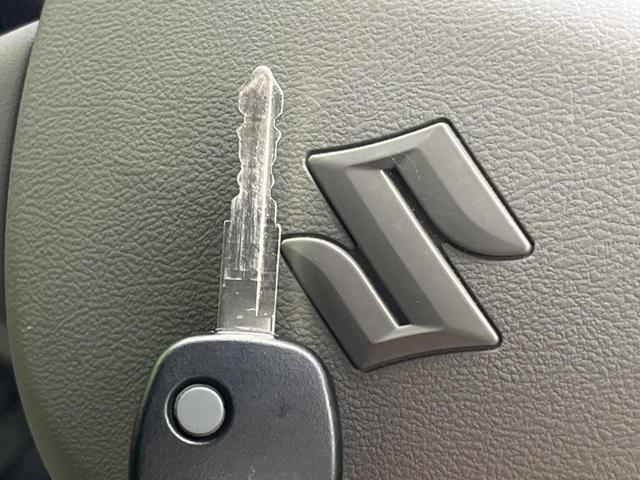 �y�L�[���X�z�������ꂽ�ꏊ����ł��{�^����Ńh�A�̊J���E�{�����ł���̂łƂ��Ă��֗��I�h�A�̌�������ɏ������邱�Ƃ�����܂����