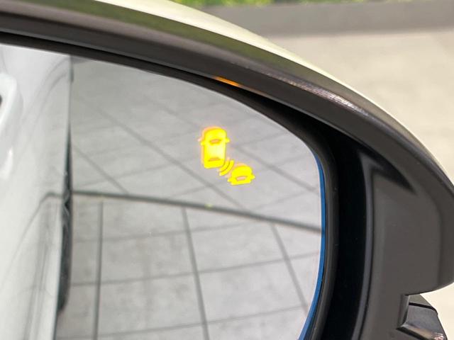 ヴェゼル ｅ：ＨＥＶ　Ｚ　純正９インチナビ　衝突軽減装置　禁煙車　バックカメラ　ブラインドスポットモニター　レーダークルーズコントロール　パワーバックドア　ＥＴＣ　Ｂｌｕｅｔｏｏｔｈ　フルセグ　シートヒーター　ドラレコ（6枚目）