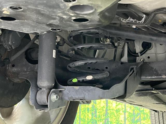 ヴェゼル ｅ：ＨＥＶ　Ｚ　純正９インチナビ　衝突軽減装置　禁煙車　バックカメラ　ブラインドスポットモニター　レーダークルーズコントロール　パワーバックドア　ＥＴＣ　Ｂｌｕｅｔｏｏｔｈ　フルセグ　シートヒーター　ドラレコ（20枚目）