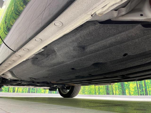 ヴェゼル ｅ：ＨＥＶ　Ｚ　純正９インチナビ　衝突軽減装置　禁煙車　バックカメラ　ブラインドスポットモニター　レーダークルーズコントロール　パワーバックドア　ＥＴＣ　Ｂｌｕｅｔｏｏｔｈ　フルセグ　シートヒーター　ドラレコ（30枚目）