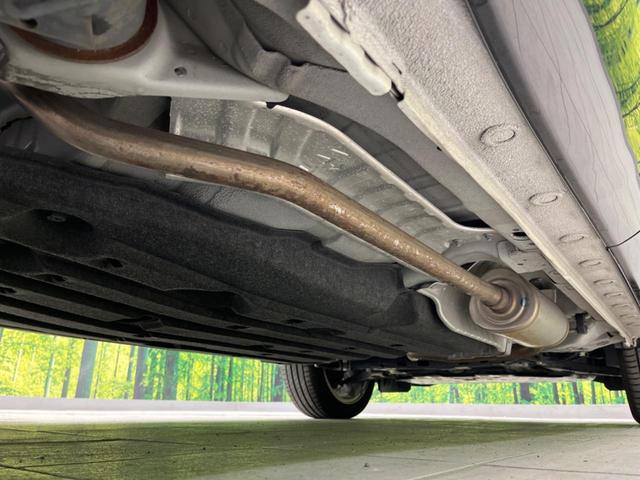 ヴェゼル ｅ：ＨＥＶ　Ｚ　純正９インチナビ　衝突軽減装置　禁煙車　バックカメラ　ブラインドスポットモニター　レーダークルーズコントロール　パワーバックドア　ＥＴＣ　Ｂｌｕｅｔｏｏｔｈ　フルセグ　シートヒーター　ドラレコ（31枚目）