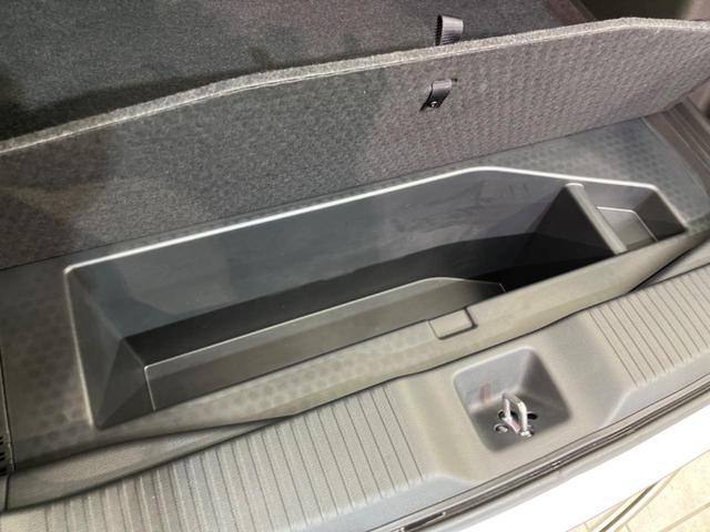 ヴェゼル ｅ：ＨＥＶ　Ｚ　純正９インチナビ　衝突軽減装置　禁煙車　バックカメラ　ブラインドスポットモニター　レーダークルーズコントロール　パワーバックドア　ＥＴＣ　Ｂｌｕｅｔｏｏｔｈ　フルセグ　シートヒーター　ドラレコ（34枚目）