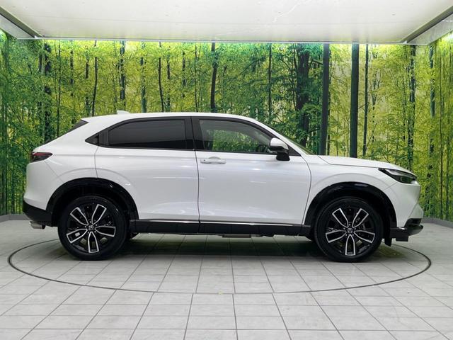 ヴェゼル ｅ：ＨＥＶ　Ｚ　純正９インチナビ　衝突軽減装置　禁煙車　バックカメラ　ブラインドスポットモニター　レーダークルーズコントロール　パワーバックドア　ＥＴＣ　Ｂｌｕｅｔｏｏｔｈ　フルセグ　シートヒーター　ドラレコ（38枚目）