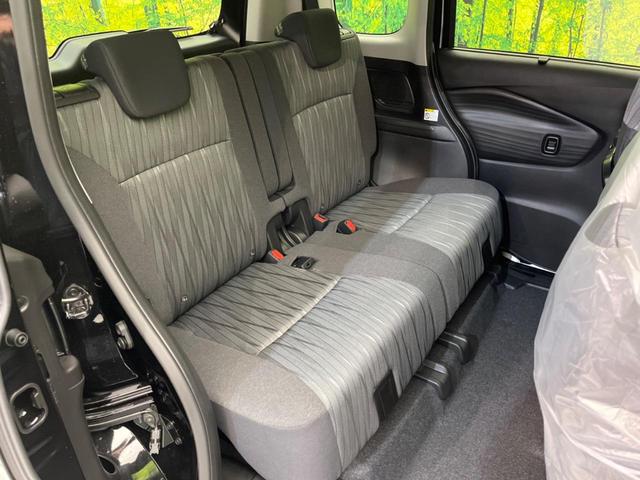 ソリオ ハイブリッドＭＺ　登録済未使用車　メーカー９インチナビ　両側電動スライド　全周囲カメラ　ブラインドスポットモニター　レーダークルーズコントロール　ステアリングスイッチ　ＬＥＤヘッドライト　スマートキー　コーナーセンサー（9枚目）