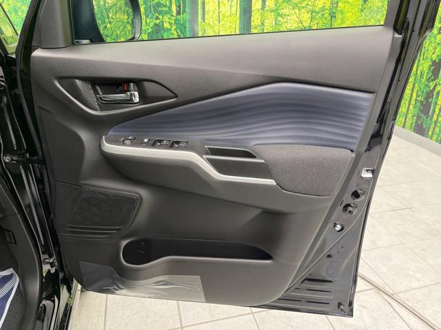 ソリオ ハイブリッドＭＺ　登録済未使用車　メーカー９インチナビ　両側電動スライド　全周囲カメラ　ブラインドスポットモニター　レーダークルーズコントロール　ステアリングスイッチ　ＬＥＤヘッドライト　スマートキー　コーナーセンサー（32枚目）