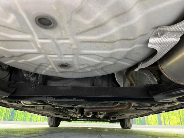 ノート Ｘ　ＤＩＧ－Ｓ　衝突軽減装置　禁煙車　純正ナビ　全周囲カメラ　スマートキー　ＥＴＣ　Ｂｌｕｅｔｏｏｔｈ　フルセグ　オートライト　オートエアコン　ＬＥＤヘッド　ステアリングスイッチ　アイドリングストップ（19枚目）