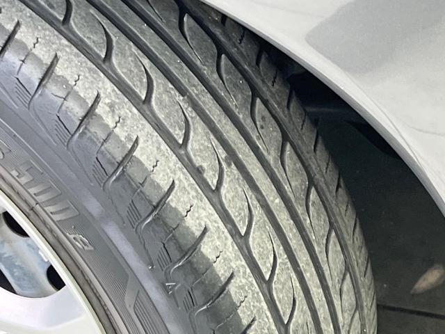 ノート Ｘ　ＤＩＧ－Ｓ　衝突軽減装置　禁煙車　純正ナビ　全周囲カメラ　スマートキー　ＥＴＣ　Ｂｌｕｅｔｏｏｔｈ　フルセグ　オートライト　オートエアコン　ＬＥＤヘッド　ステアリングスイッチ　アイドリングストップ（21枚目）