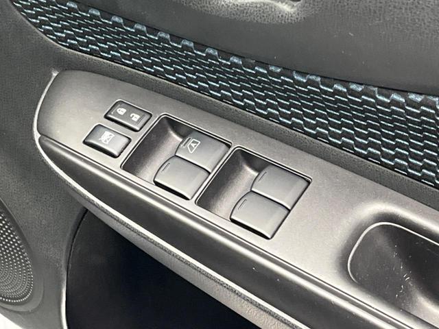 ノート Ｘ　ＤＩＧ－Ｓ　衝突軽減装置　禁煙車　純正ナビ　全周囲カメラ　スマートキー　ＥＴＣ　Ｂｌｕｅｔｏｏｔｈ　フルセグ　オートライト　オートエアコン　ＬＥＤヘッド　ステアリングスイッチ　アイドリングストップ（37枚目）