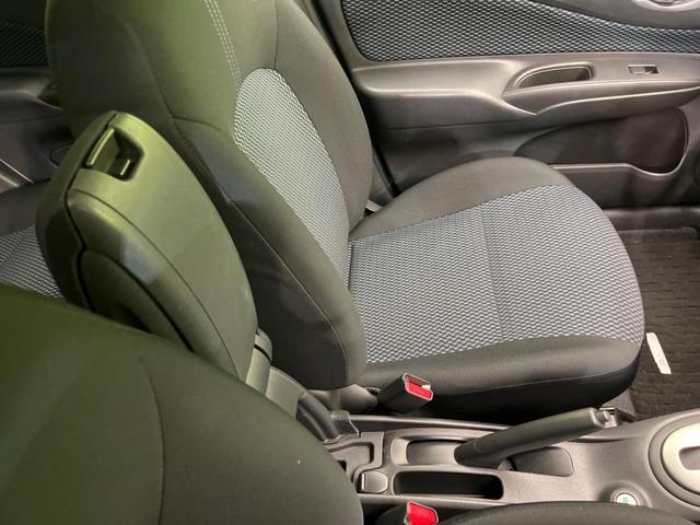 ノート Ｘ　ＤＩＧ－Ｓ　衝突軽減装置　禁煙車　純正ナビ　全周囲カメラ　スマートキー　ＥＴＣ　Ｂｌｕｅｔｏｏｔｈ　フルセグ　オートライト　オートエアコン　ＬＥＤヘッド　ステアリングスイッチ　アイドリングストップ（56枚目）
