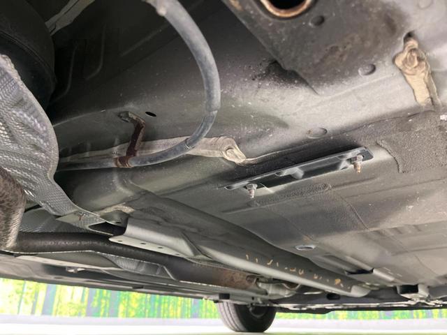 ノート Ｘ　純正ＳＤナビ　禁煙車　ドラレコ　ＥＴＣ　スマートキー　ＨＩＤヘッド　電動格納ミラー　ＣＤ再生　アイドリングストップ　盗難防止システム　プライバシーＧ　頸部衝突緩和ヘッドレスト（29枚目）