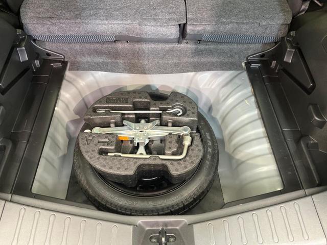 ノート Ｘ　純正ＳＤナビ　禁煙車　ドラレコ　ＥＴＣ　スマートキー　ＨＩＤヘッド　電動格納ミラー　ＣＤ再生　アイドリングストップ　盗難防止システム　プライバシーＧ　頸部衝突緩和ヘッドレスト（32枚目）