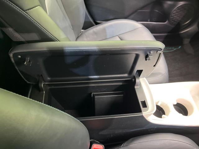 プリウス Aツーリングセレクション 衝突軽減 純正9インチナビ バックカメラ 禁煙車 レーダークルーズ シートヒーター ETC レーンアシスト クリアランスソナー LEDヘッド オートマチックハイビーム オートライト オート(59枚目)