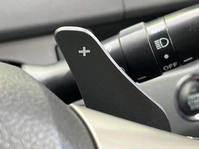 ヴォクシー ＺＳ　煌ＩＩ　両側電動スライド　純正ナビ　ＥＴＣ　禁煙車　パドルシフト　ＨＩＤヘッド　オートライト　スマートキー　デュアルエアコン　ＣＤ／ＤＶＤ再生　盗難防止システム　電動格納ミラー（5枚目）