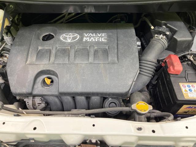 ヴォクシー ＺＳ　煌ＩＩ　両側電動スライド　純正ナビ　ＥＴＣ　禁煙車　パドルシフト　ＨＩＤヘッド　オートライト　スマートキー　デュアルエアコン　ＣＤ／ＤＶＤ再生　盗難防止システム　電動格納ミラー（19枚目）