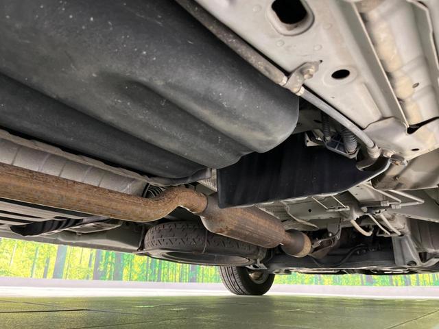 ヴォクシー ＺＳ　煌ＩＩ　両側電動スライド　純正ナビ　ＥＴＣ　禁煙車　パドルシフト　ＨＩＤヘッド　オートライト　スマートキー　デュアルエアコン　ＣＤ／ＤＶＤ再生　盗難防止システム　電動格納ミラー（23枚目）