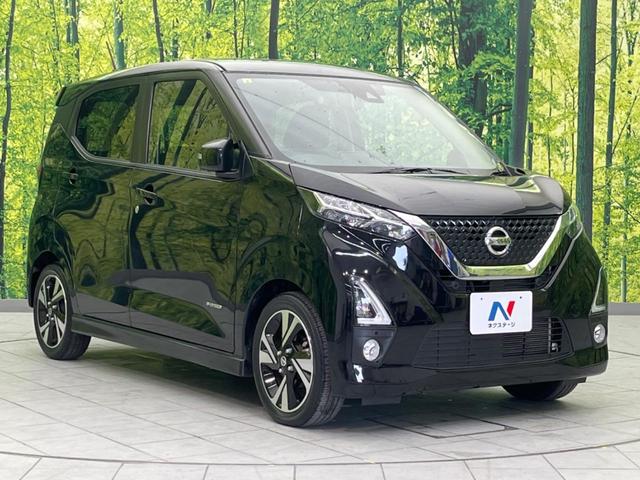 デイズ ハイウェイスター　Ｇターボ　衝突軽減　純正９インチナビ　全周囲カメラ　ドラレコ　ＥＴＣ　禁煙車　レーンアシスト　クリアランスソナー　オートライト　オートエアコン　ＬＥＤヘッド　スマートキー　電動格納ミラー　横滑り防止（16枚目）