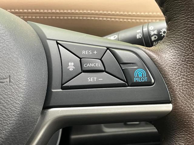 セレナ ｅ－パワー　ハイウェイスターＶ　ＢＩＧ－Ｘ１１インチナビ　フリップダウンモニター　全周囲カメラ　禁煙車　両側電動スライド　プロパイロット　デジタルインナーミラー　ＬＥＤヘッドライト　ＥＴＣ　Ｂｌｕｅｔｏｏｔｈ　フルセグ（44枚目）