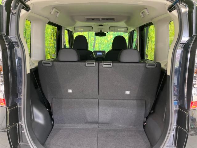 ���i�̂���������ʋ΁A���}���ɏ\���ȉ׎��X�y�[�X���m�ۂ��Ă���܂��B�Z�J���h�V�[�g��|���ƁA�傫�ȉו��̐ύڂ��\�ł���