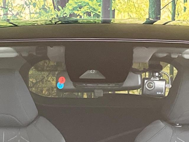 RAV4 X 衝突軽減装置 禁煙車 レーダークルーズ SDナビ バックカメラ ETC Bluetooth再生 フルセグ ドライブレコーダー LEDヘッドライト クリアランスソナー スマートキー(3枚目)