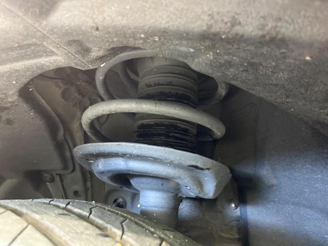 RAV4 X 衝突軽減装置 禁煙車 レーダークルーズ SDナビ バックカメラ ETC Bluetooth再生 フルセグ ドライブレコーダー LEDヘッドライト クリアランスソナー スマートキー(20枚目)