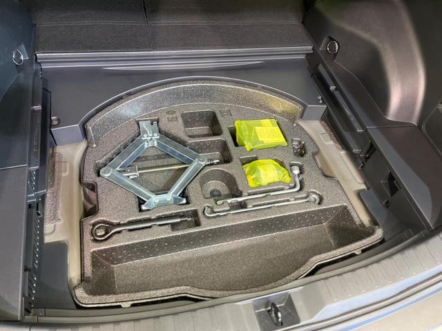 RAV4 X 衝突軽減装置 禁煙車 レーダークルーズ SDナビ バックカメラ ETC Bluetooth再生 フルセグ ドライブレコーダー LEDヘッドライト クリアランスソナー スマートキー(34枚目)