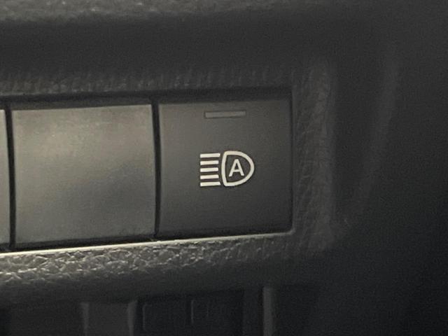 RAV4 X 衝突軽減装置 禁煙車 レーダークルーズ SDナビ バックカメラ ETC Bluetooth再生 フルセグ ドライブレコーダー LEDヘッドライト クリアランスソナー スマートキー(43枚目)