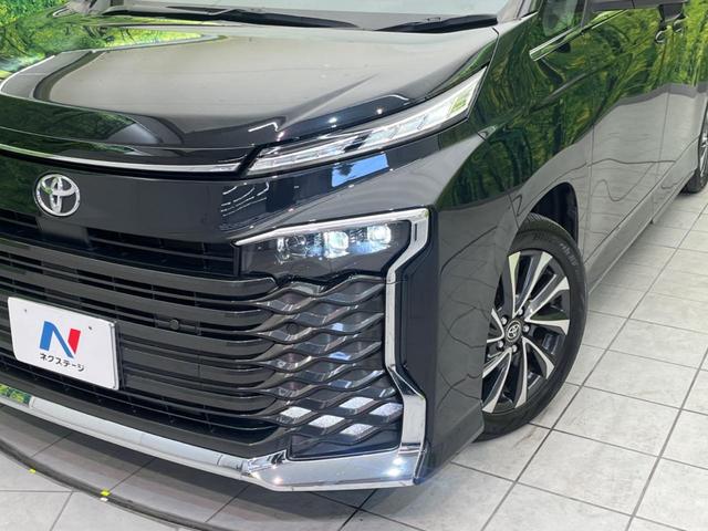 ヴォクシー Ｓ－Ｚ　１４インチ後席モニター　両側電動スライドドア　衝突軽減装置　禁煙車　純正１０．５インチナビ　レーダークルーズコントロール　バックカメラ　ＥＴＣ２．０　Ｂｌｕｅｔｏｏｔｈ　フルセグ　ドライブレコーダー（13枚目）