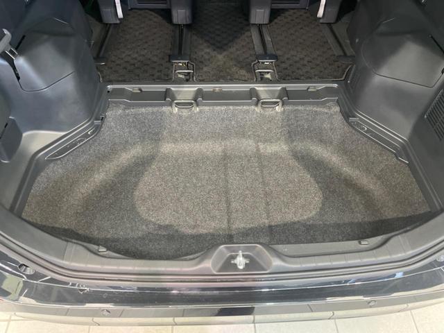 ヴォクシー Ｓ－Ｚ　１４インチ後席モニター　両側電動スライドドア　衝突軽減装置　禁煙車　純正１０．５インチナビ　レーダークルーズコントロール　バックカメラ　ＥＴＣ２．０　Ｂｌｕｅｔｏｏｔｈ　フルセグ　ドライブレコーダー（36枚目）