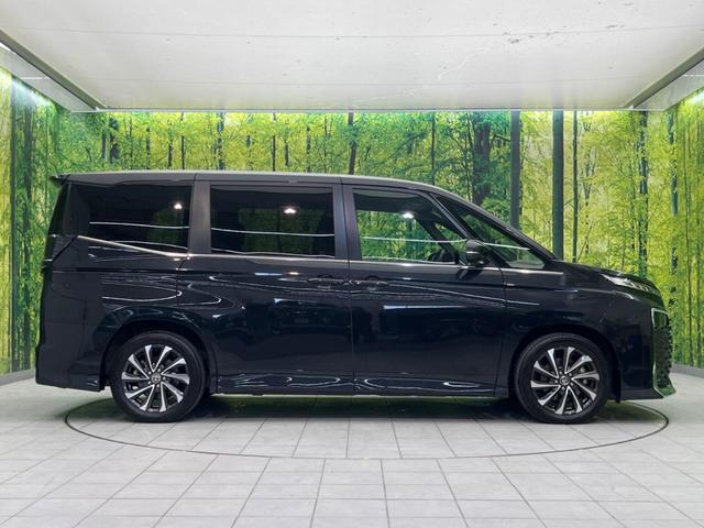 ヴォクシー Ｓ－Ｚ　１４インチ後席モニター　両側電動スライドドア　衝突軽減装置　禁煙車　純正１０．５インチナビ　レーダークルーズコントロール　バックカメラ　ＥＴＣ２．０　Ｂｌｕｅｔｏｏｔｈ　フルセグ　ドライブレコーダー（37枚目）