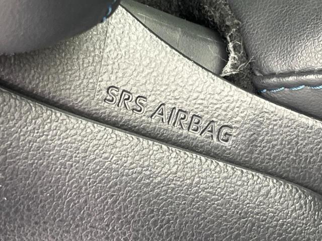 ヴォクシー Ｓ－Ｚ　１４インチ後席モニター　両側電動スライドドア　衝突軽減装置　禁煙車　純正１０．５インチナビ　レーダークルーズコントロール　バックカメラ　ＥＴＣ２．０　Ｂｌｕｅｔｏｏｔｈ　フルセグ　ドライブレコーダー（41枚目）