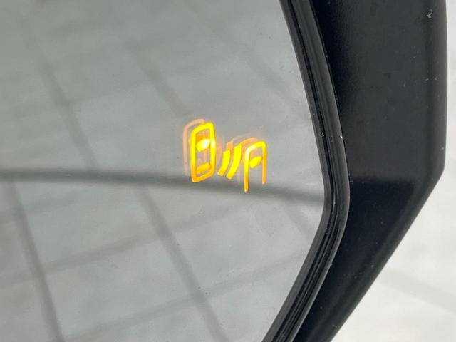 �y�u���C���h�X�|�b�g���j�^�[�z���s���A�h�A�~���[�̎��p�ɂȂ�₷���ӏ��Ɍ㑱�Ԃ��ڋ߂���ƃT�C�h�~���[�̃����Y�Ɍx����\���I�h���C�o�[�ɒ��ӊ��N�����Ă���܂��B