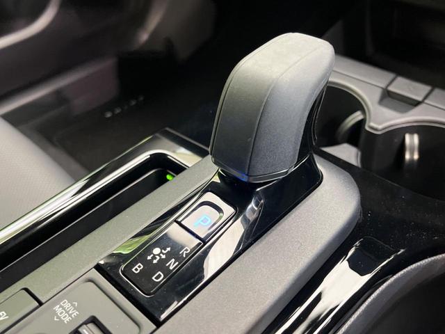 プリウス Ｚ　ガラスルーフ　全周囲カメラ　衝突被害軽減システム　レーダークルーズ　禁煙車　電動リアゲート　前席シートエアコン　パワーシート　コーナーセンサー　スマートキー　ＬＥＤヘッド　ＥＴＣ２．０（51枚目）