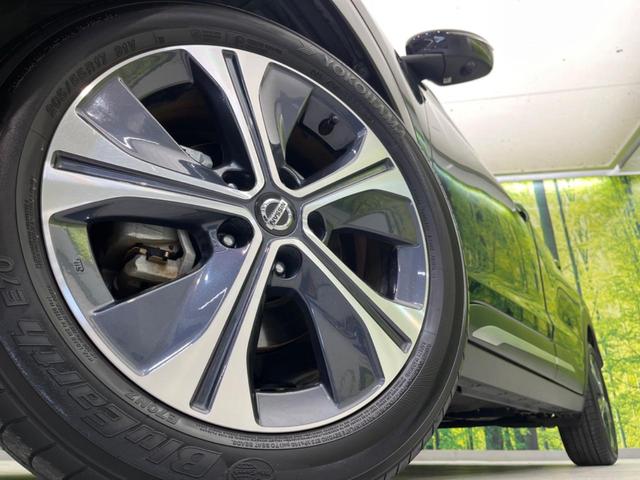 キックス Ｘ　ツートーンインテリアエディション　プロパイロット　衝突軽減装置　禁煙車　１０インチナビ　全周囲カメラ　ＥＴＣ　Ｂｌｕｅｔｏｏｔｈ　フルセグ　スマートキー　シートヒーター　デジタルインナーミラー　ＬＥＤヘッドライト　ＬＥＤフォグランプ（13枚目）