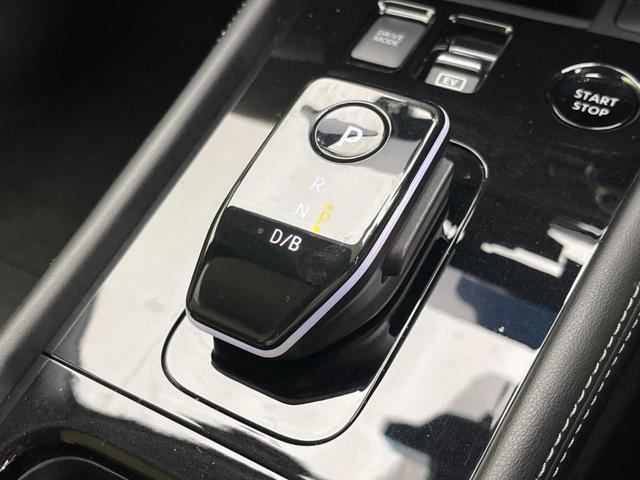 キックス Ｘ　ツートーンインテリアエディション　プロパイロット　衝突軽減装置　禁煙車　１０インチナビ　全周囲カメラ　ＥＴＣ　Ｂｌｕｅｔｏｏｔｈ　フルセグ　スマートキー　シートヒーター　デジタルインナーミラー　ＬＥＤヘッドライト　ＬＥＤフォグランプ（48枚目）