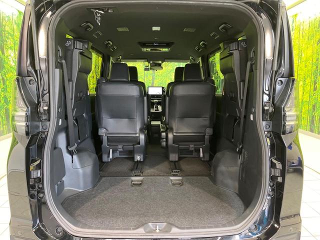 ヴォクシー Ｓ－Ｚ　両側電動ドア　後席モニター　バックカメラ　衝突被害軽減システム　レーダークルーズ　禁煙車　シートヒーター　ドラレコ　コーナーセンサー　スマートキー　ＬＥＤヘッド　ＥＴＣ２．０（36枚目）