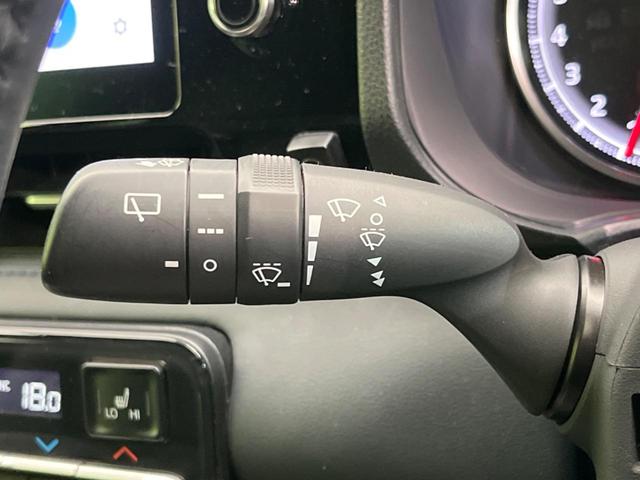 ヴォクシー Ｓ－Ｚ　両側電動ドア　後席モニター　バックカメラ　衝突被害軽減システム　レーダークルーズ　禁煙車　シートヒーター　ドラレコ　コーナーセンサー　スマートキー　ＬＥＤヘッド　ＥＴＣ２．０（52枚目）