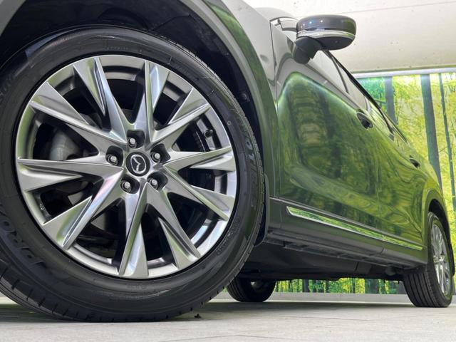 �y�����P�X�C���`�A���~�z�C�[���z�O�ςɃ}�b�`���������A���~�z�C�[���𑕒����Ă���܂��B�e��ЊO�A���~�z�C�[����A�X�^�b�h���X�^�C�����戵�����Ă���܂��B���񂲑��k����������