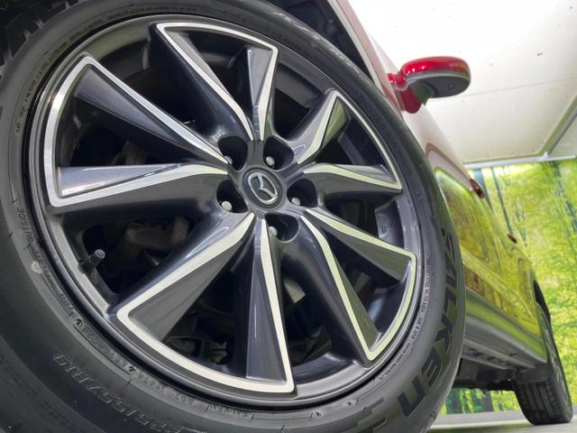 �y�����P�X�C���`�A���~�z�C�[���z�O�ςɃ}�b�`���������A���~�z�C�[���𑕒����Ă���܂��B�e��ЊO�A���~�z�C�[����A�X�^�b�h���X�^�C�����戵�����Ă���܂��B���񂲑��k����������