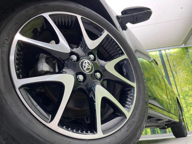 �y�����P�U�C���`�A���~�z�C�[���z�O�ςɃ}�b�`���������A���~�z�C�[���𑕒����Ă���܂��B�e��ЊO�A���~�z�C�[����A�X�^�b�h���X�^�C�����戵�����Ă���܂��B���񂲑��k����������