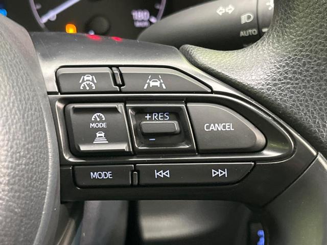 �y���[�_�[�N���[�Y�R���g���[���z�������H�ł̒��������s���y�ɁI�I�����ő��x��ۂN���[�Y�R���g���[�����A�Փˌy���V�X�e���ƘA�g���A�O���̎ԗ������m���ĎԊԂ�ۂ悤�ɑ��x���߂��Ă���܂��I�I